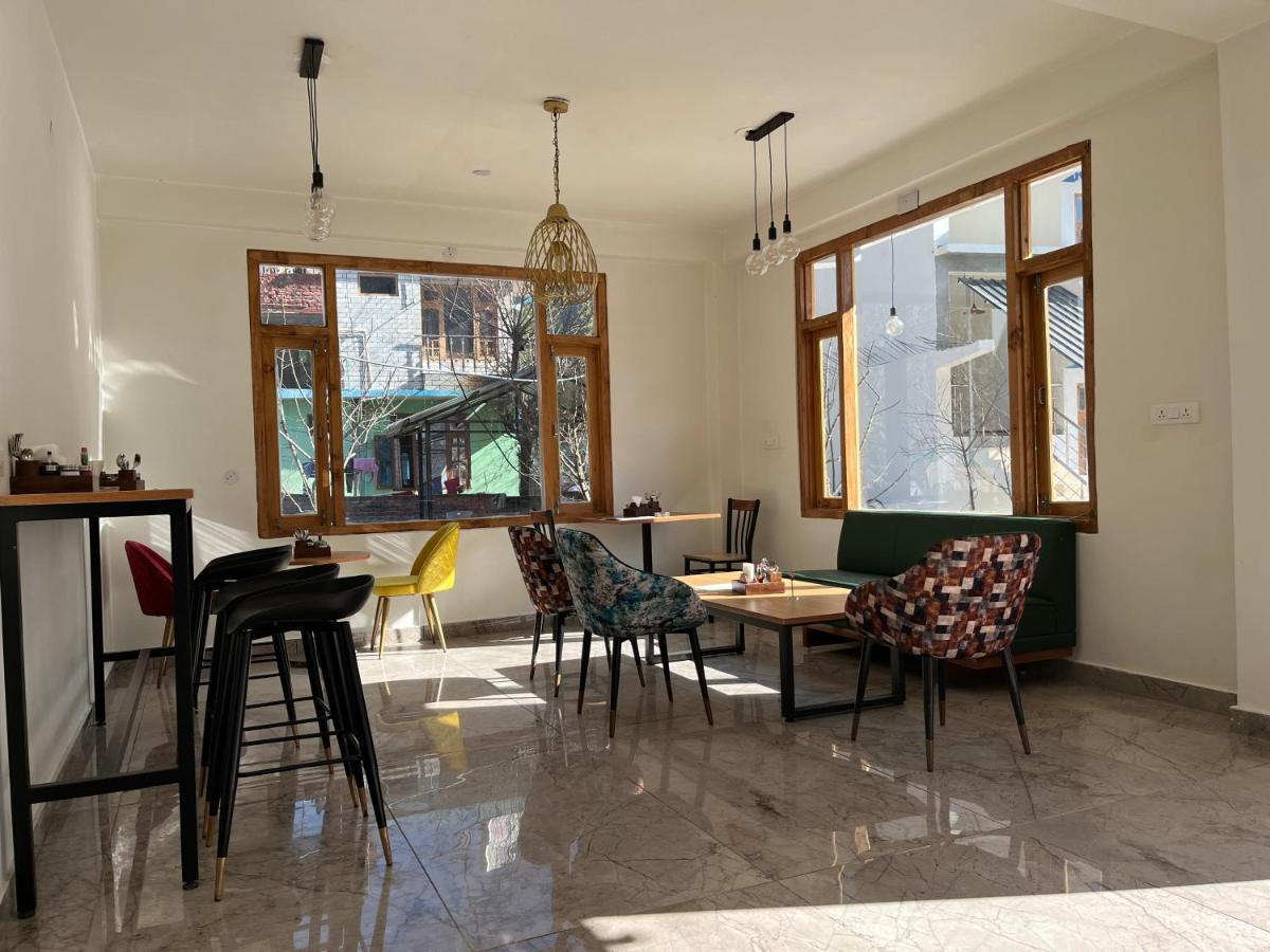Hotel Adinova Kasol Exterior foto