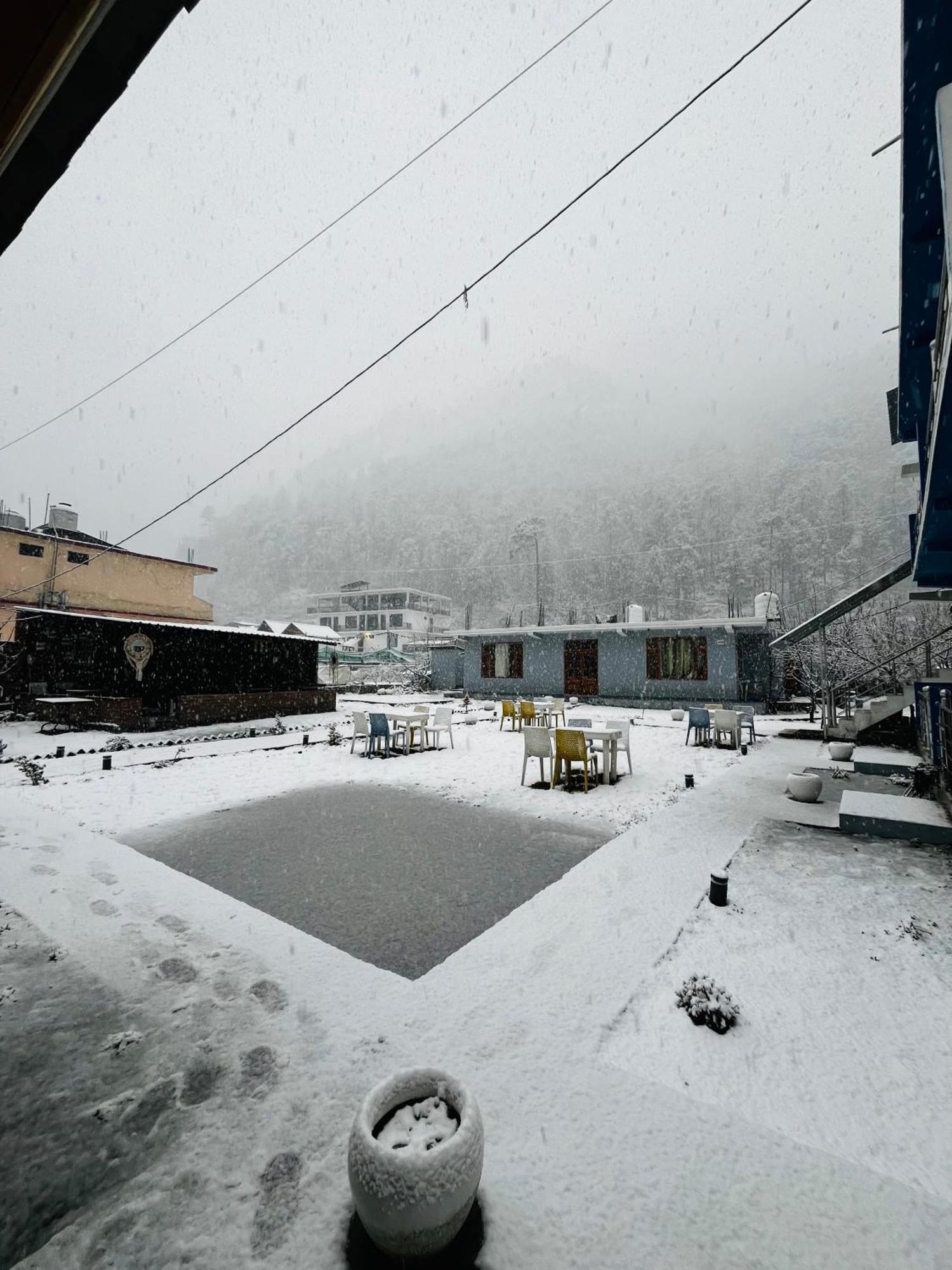 Hotel Adinova Kasol Exterior foto