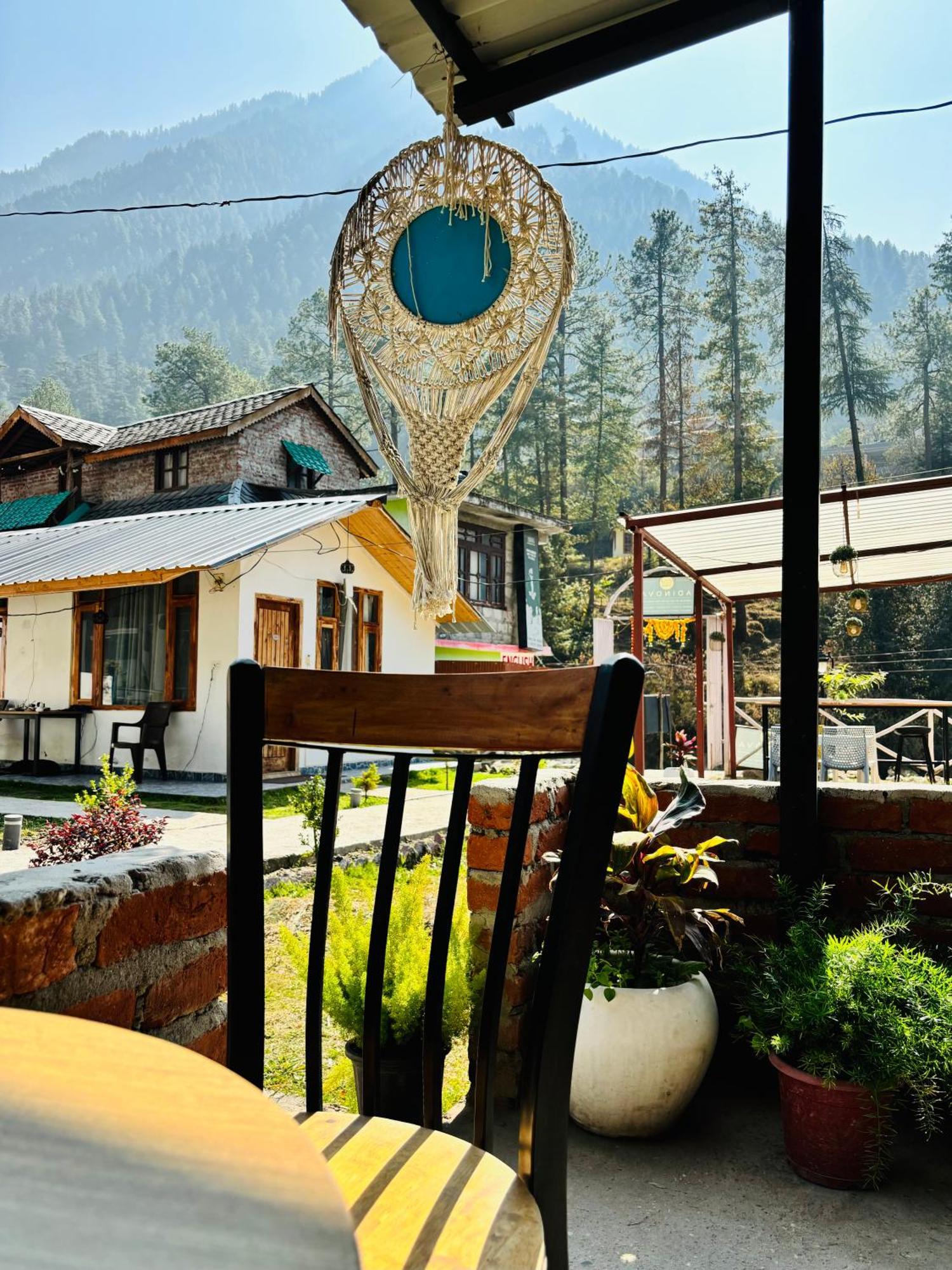 Hotel Adinova Kasol Exterior foto
